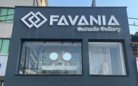 کاتانیا سر درب